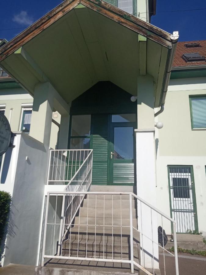Apartament Darvin Apartman Eger Zewnętrze zdjęcie